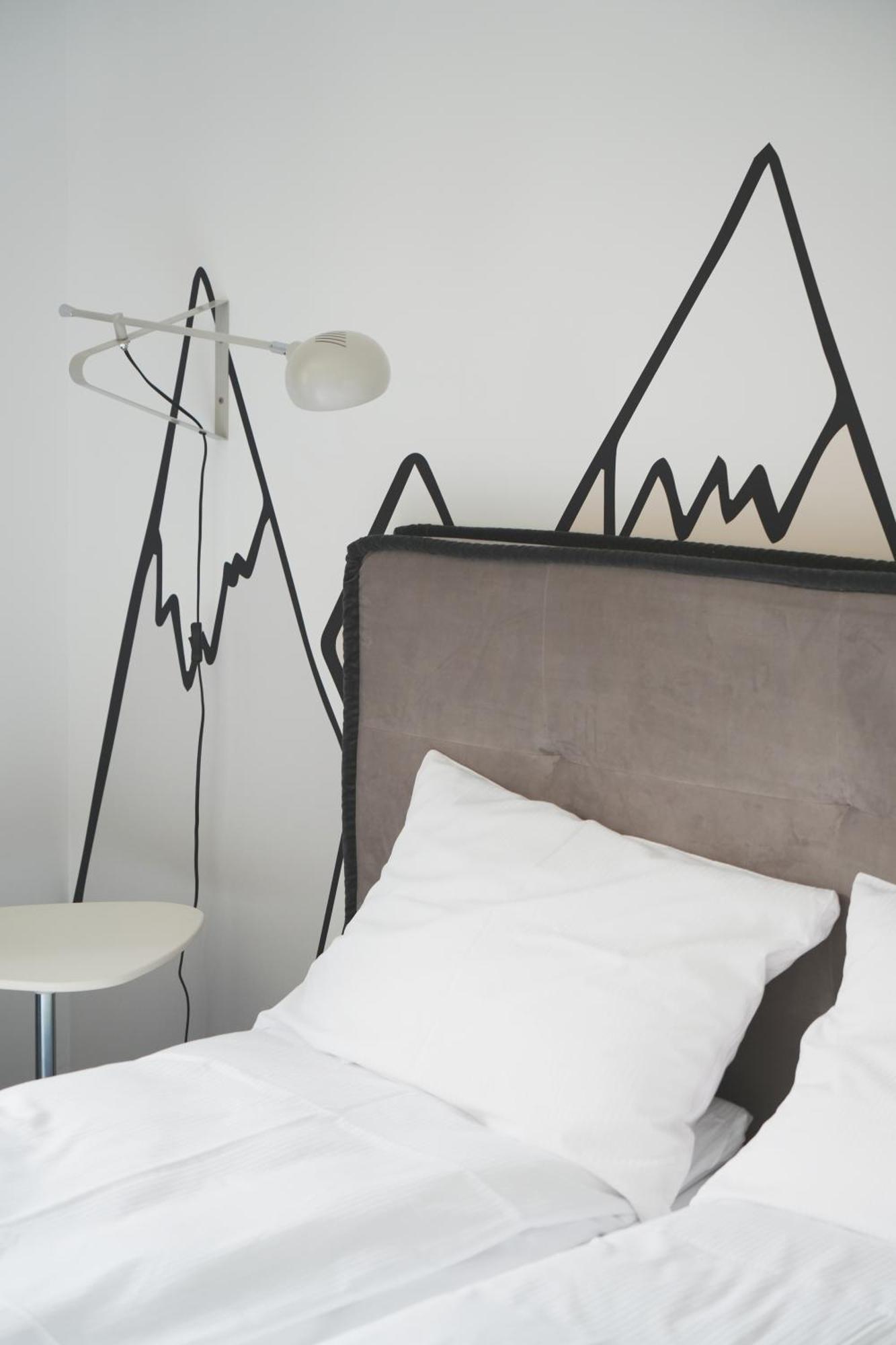 Villa Monica Apartamenty Щирк Екстериор снимка