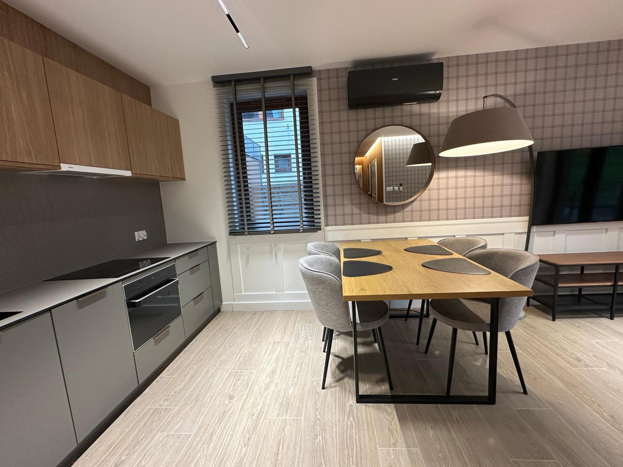 Villa Monica Apartamenty Щирк Екстериор снимка